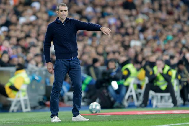 评论员：梅西的表现让C罗尴尬 后者踢乌兹别克就大喊“我回来了”
